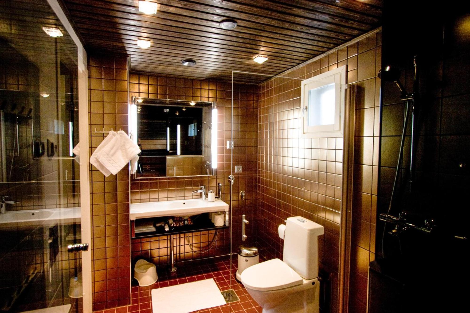 Haapala Suites Entinen Iida 부오카티 객실 사진